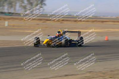 media/Oct-29-2022-CalClub SCCA (Sat) [[e05833b2e9]]/Around the Pits/